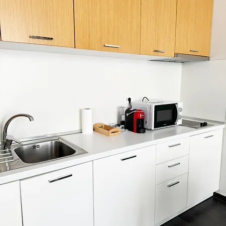 Magnet 1 Self Checkin דירה